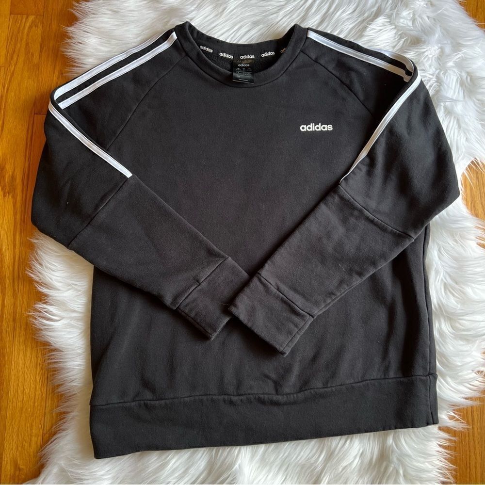 Women’s Adidas Black and White Sweatshirt Size XL